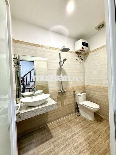 Cho thuê nhà phân lô F361 - An Dương 42m², ô tô đỗ cửa chỉ 14tr/tháng