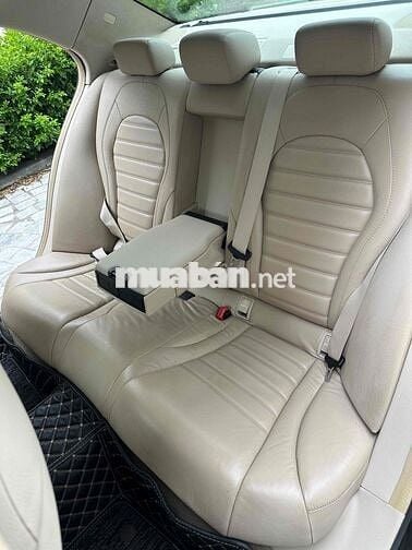 Mercedes-Benz C250 Exclusive 2015