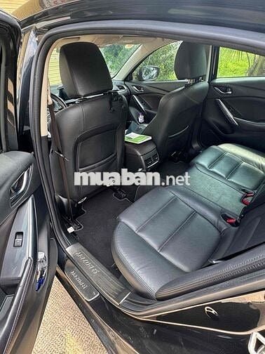 Mazda 6 2.0 Premium 2019 Đen