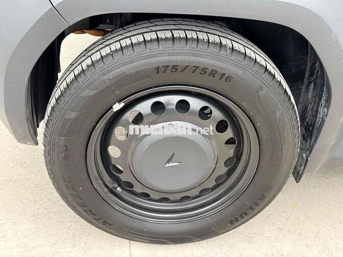VinFast VF3 2024 Xám xi măng 13000km thuê pin 99%
