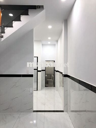 CHO THUÊ NHÀ NGUYÊN CĂN - 4 PHÒNG NGỦ - NHÀ MỚI - ĐƯỜNG 42 HIỆP BÌNH