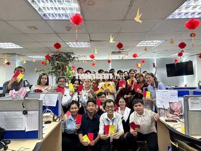 NHÂN VIÊN TƯ VẤN TÀI CHÍNH (DATA CÓ SẴN)