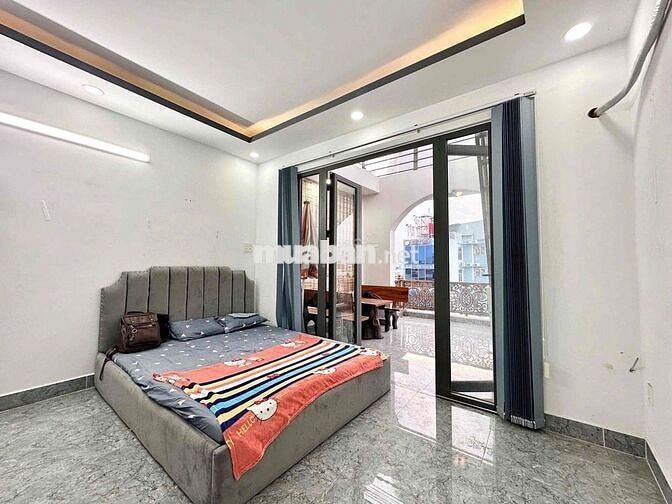 STUDIO TÁCH BẾP BAN CÔNG SIÊU BỰ NGAY TRỤC ĐƯỜNG PHẠM VĂN CHIÊU