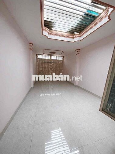 CHO THUÊ NHÀ- MẶT TIỀN CHỢ PHÚ LÂM- 72M2- + 3WC - 25TR