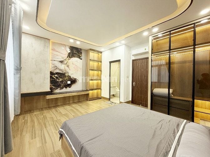 Nhà hiện đại 5x17 full nội thất đẹp, dọn vào ở ngay