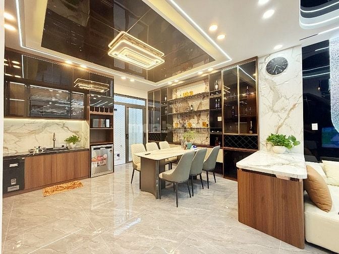 Nhà hiện đại 5x17 full nội thất đẹp, dọn vào ở ngay