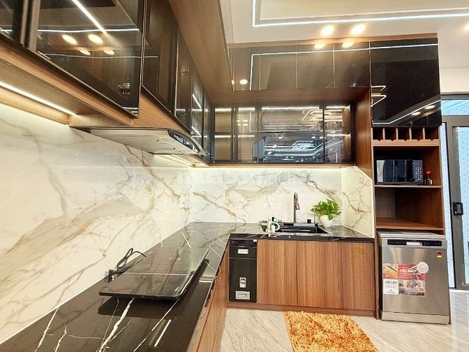 Nhà hiện đại 5x17 full nội thất đẹp, dọn vào ở ngay