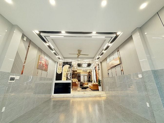 Nhà hiện đại 5x17 full nội thất đẹp, dọn vào ở ngay