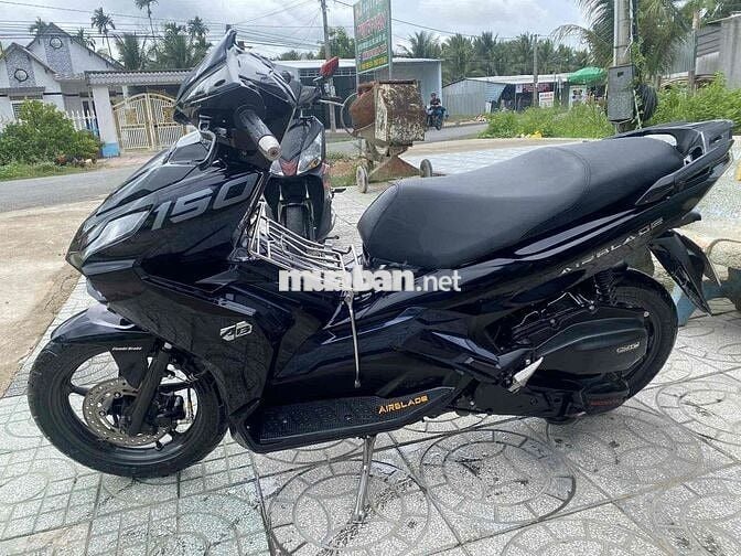 Honda Air Blade 125 2021 Đen đẹp 99%
