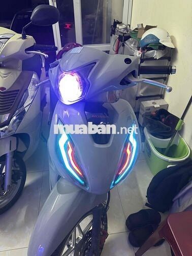 Honda Vision 2024 Xám