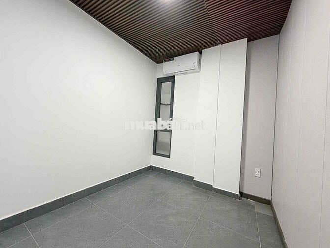 Cho thuê căn hộ 2pn1wc ban công thang máy full nt mới ở Bàn Cờ quận 3