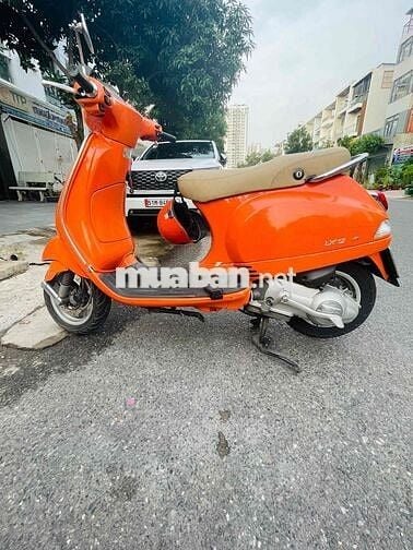 Piaggio Vespa 2024 Cam
