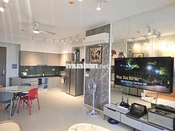 Căn góc 3 Phòng ngủ Cần cho thuê; Chỉ 9tr/tháng. A/C Quan tâm LH Hương