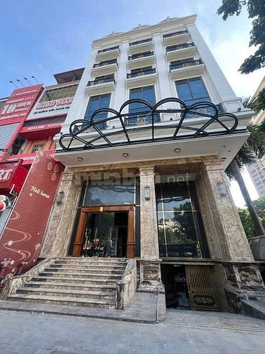 Bán Tòa nhà 8 tầng 237m Mỹ Đình Cầu Giấy giá 185 tỷ.