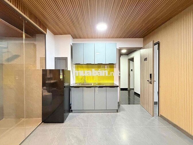 Cho thuê căn hộ 2pn1wc ban công thang máy full nt mới ở Bàn Cờ quận 3