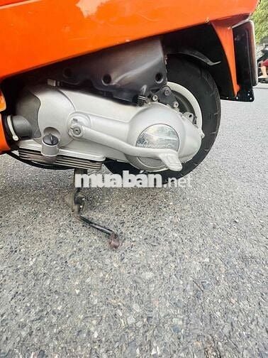 Piaggio Vespa 2024 Cam