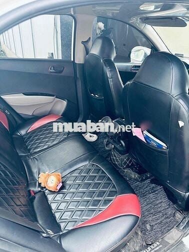 Hyundai i10 Sedan 2017 Số sàn Trắng
