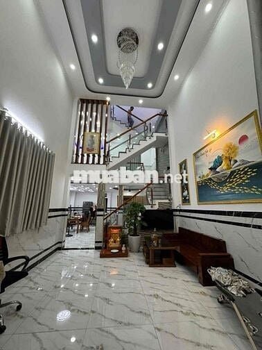 SHR NGUYỄN THỊ THẢNH – GẦN CHỢ GÀ – GIÁP Q12 – XE HƠI NGỦ TRONG NHÀ