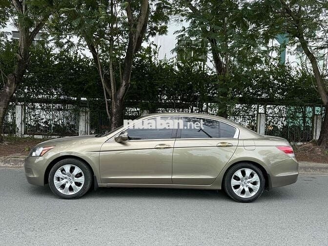Honda Accord 2.4 bản Full Vàng cát nhập Mỹ