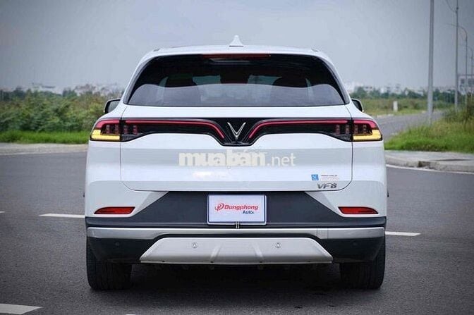 VinFast VF8 Plus 2025 Trắng Lướt 26.000 Km