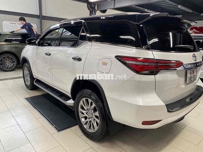 Toyota Fortuner 2022 2.7 4x4 AT - 71000 km