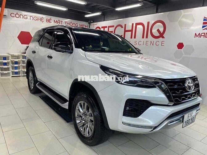 Toyota Fortuner 2022 2.7 4x4 AT - 71000 km
