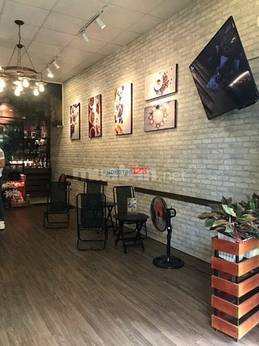 Cho thuê nhà nguyên căn mặt tiền đường Hùng Vương , Phường An Đông