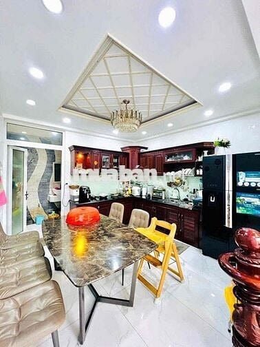 5 TẦNG KHU PHÂN LÔ VIP AN DƯƠNG VƯƠNG, HẺM NHỰA 8M VIEW CÔNG VIÊN