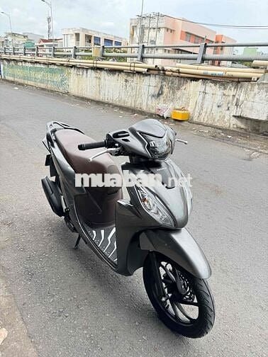 Vision 2025 Xám titan odo 4k km Hỗ trợ góp