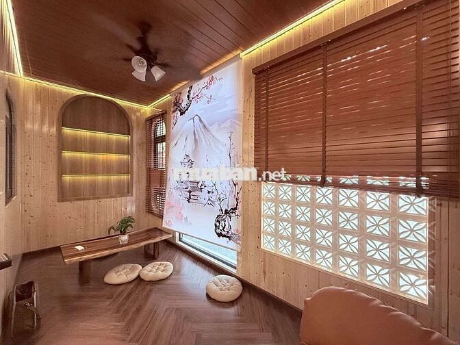 Nhà Mới Xây Full Nội Thất 4PN Có Phòng Xông Hoi. Bếp Rộng Rãi 