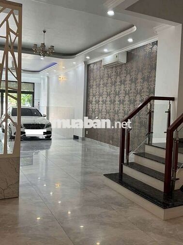 CHO THUÊ NHÀ NGUYÊN CĂN TÊN LỬA
