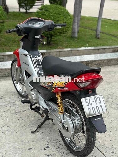 Honda Wave RS Đỏ Bạc Xăng