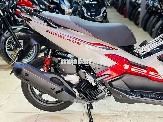 XE MÁY THỊNH PHÁT- AIR BLADE 125 XÁM ĐỎ SPORT LƯỚT