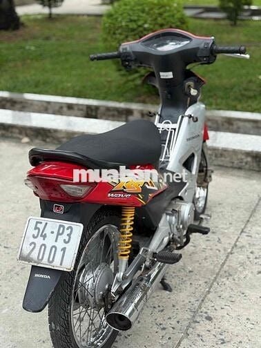 Honda Wave RS Đỏ Bạc Xăng