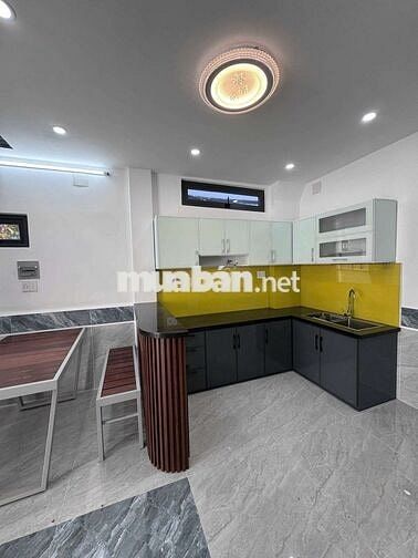 CHÍNH CHỦ CHO THUÊ NGUYÊN  TẦN GẦN LÊN VĂN SỸ-140M2-GẦN LÊ VĂN SỸ