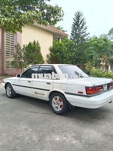 Toyota Camry LE Mỹ 1990 xe rin kiểm mới ngay chủ