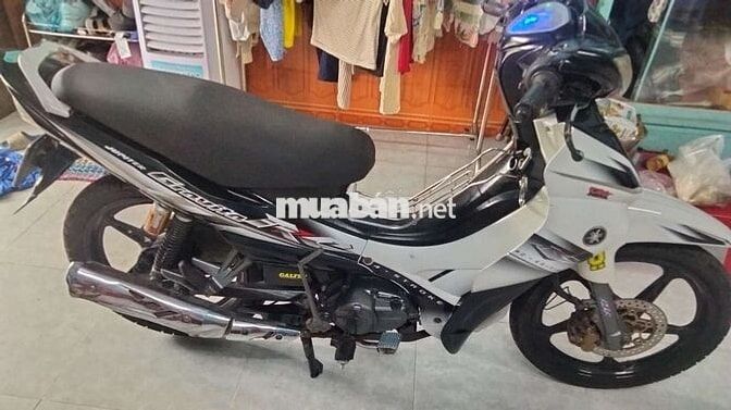 Yamaha Jupiter Gravita Trắng đen Xe số
