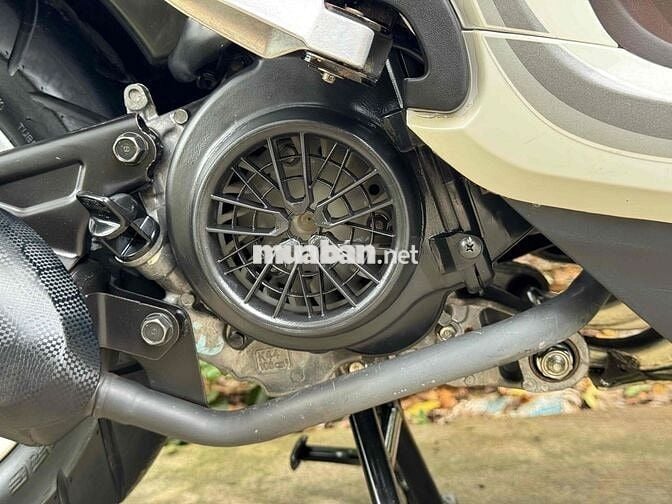 Honda Scoopy 2020 Trắng đỏ 12.000km Bs 94 Chinh Ch