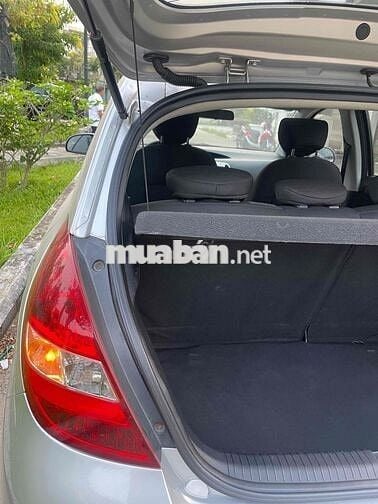 Hyundai i20 1.4 Số tự động Bạc Nhập khẩu