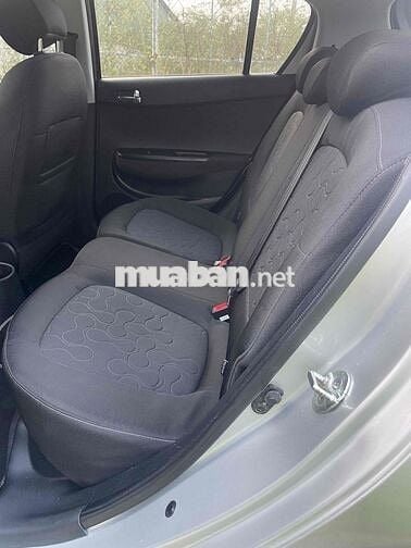 Hyundai i20 1.4 Số tự động Bạc Nhập khẩu