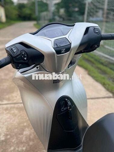 Honda SH125 CBS 2022 Bạc Posche Leng Keng