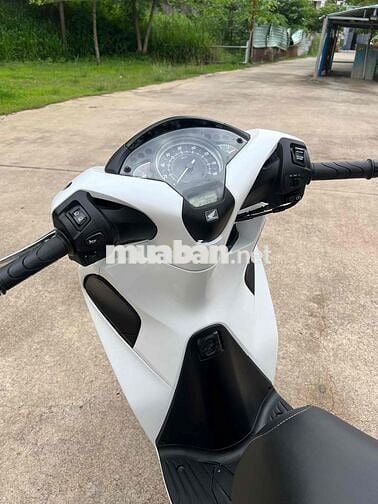 Honda SHVN 125cc Trắng, Đen, Bạc Leng Keng