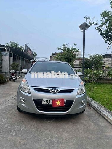Hyundai i20 1.4 Số tự động Bạc Nhập khẩu