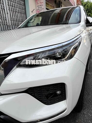 Toyota Fortuner 2021 SUV 7 chỗ Trắng