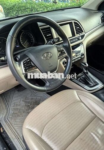 Hyundai Elantra 1.6AT 2018 Trắng Tự động