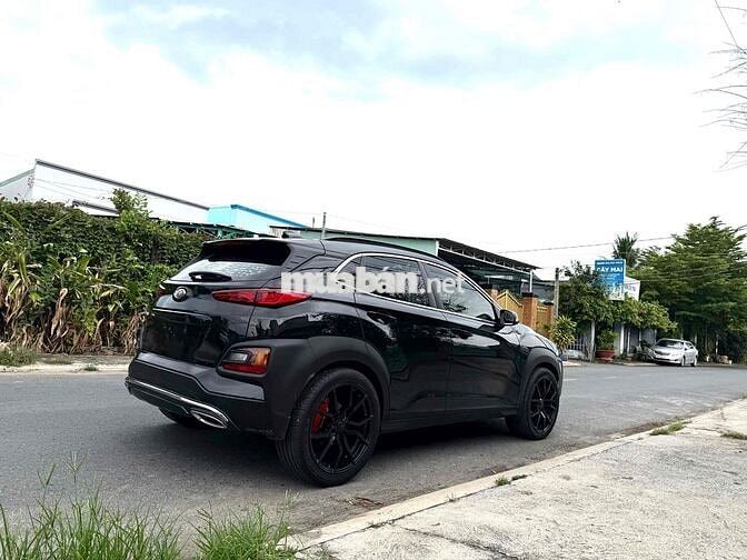 Kona 2.0 đặt biêt.Đk 2020 5 chỗ 69845 km