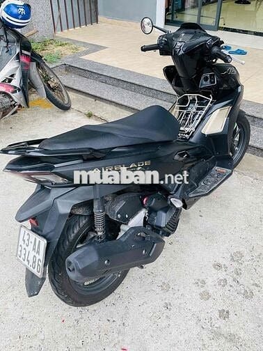 Honda Air Blade 125cc 2023 Đen nhám 10.000 km
