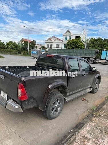 Isuzu Dmax 2007 Tự động máy dầu 3.0 cho ae đi cày