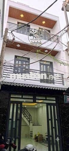 Nhà 3 tầng Ni Sư Huỳnh Liên – Ngang gần 5m – Không gian rộng