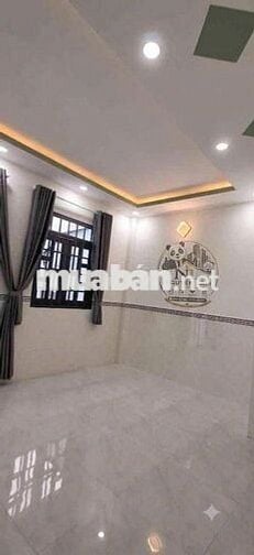 Nhà 3 tầng Ni Sư Huỳnh Liên – Ngang gần 5m – Không gian rộng